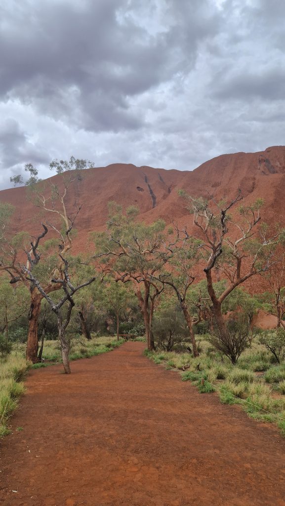 Uluru Ayers Rock Mala Walk