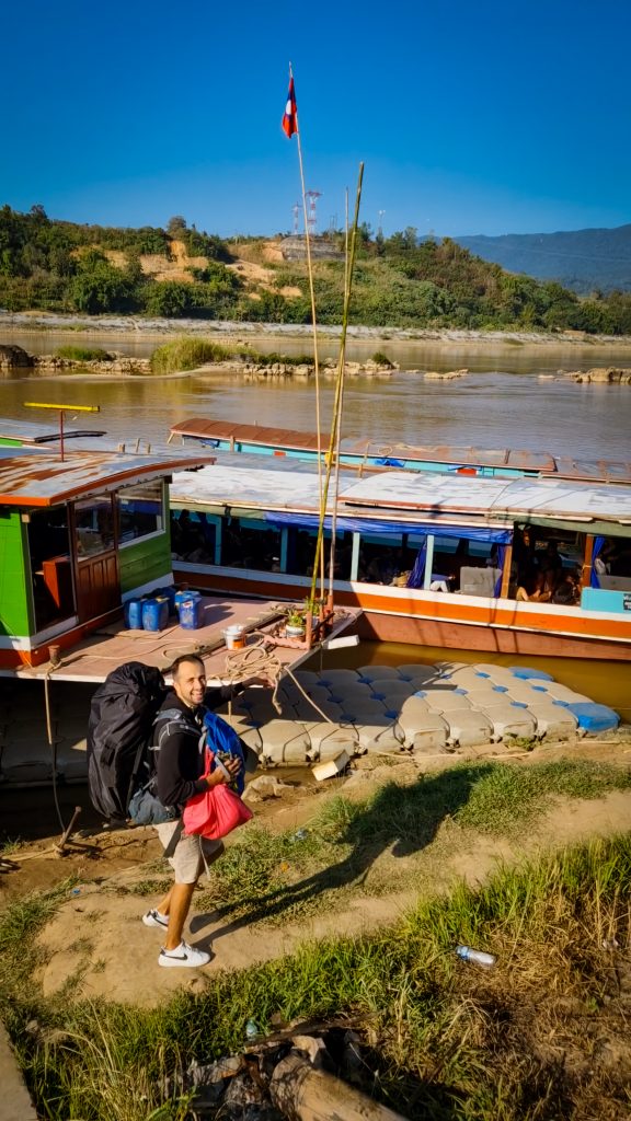 Mit dem Slowboat über den Megkong Podcast Laos