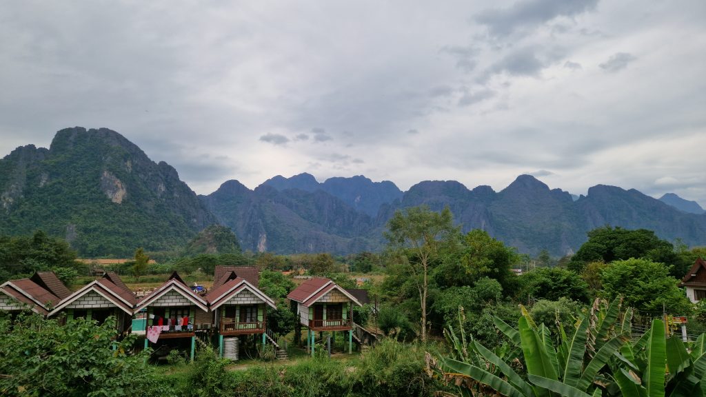 Karstfelsen in Vang Vieng, Laos